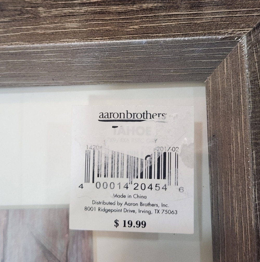 Aaron Brothers 7x9 Rustic Brown Photo Frame - Picture 2 of 4